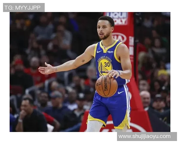 库里荣膺月度最佳球员称号 实至名归展现领袖风采